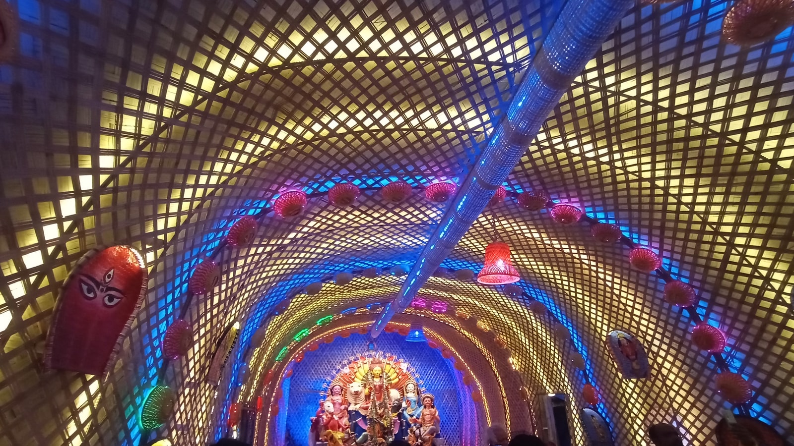 Decorated Interior Of A Durga Puja Mandap In Kolkata, West Bengal, India,
